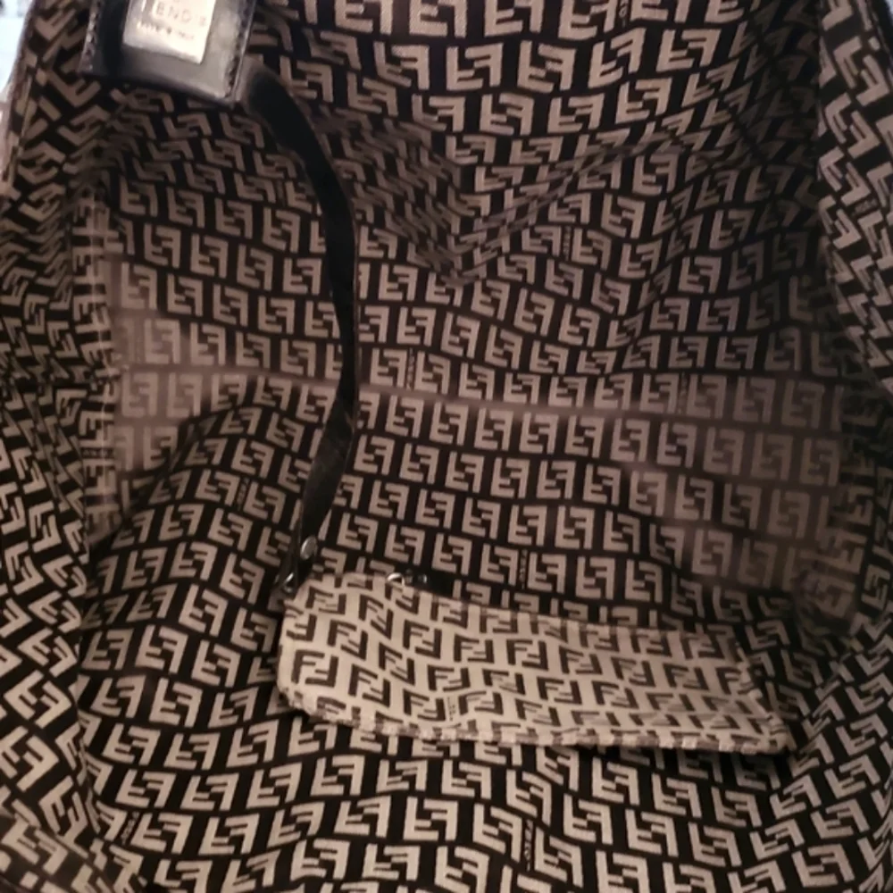 FENDI Zucchino Beige and Brown Logo Tote Bag - Picture 13 of 15